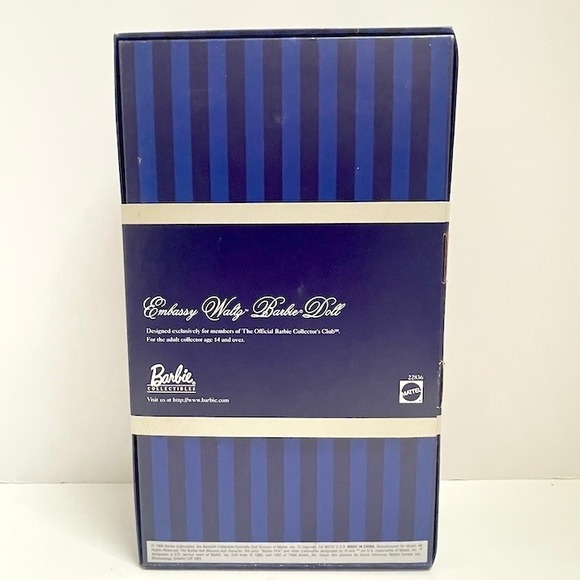 Barbie Embassy Waltz Doll Members Choice 3rd Edition 1998 - Picture 5 of 8